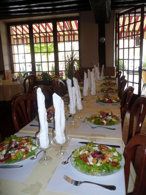 Auberge Bourbonnaise Lurcy-Lévis Εξωτερικό φωτογραφία