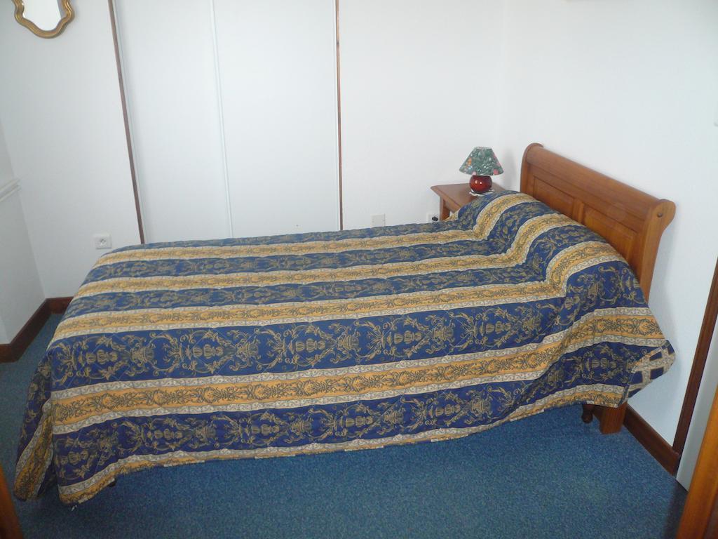 Auberge Bourbonnaise Lurcy-Lévis Δωμάτιο φωτογραφία